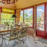 Cozy In Jouvaux Morainville-près-Lieurey